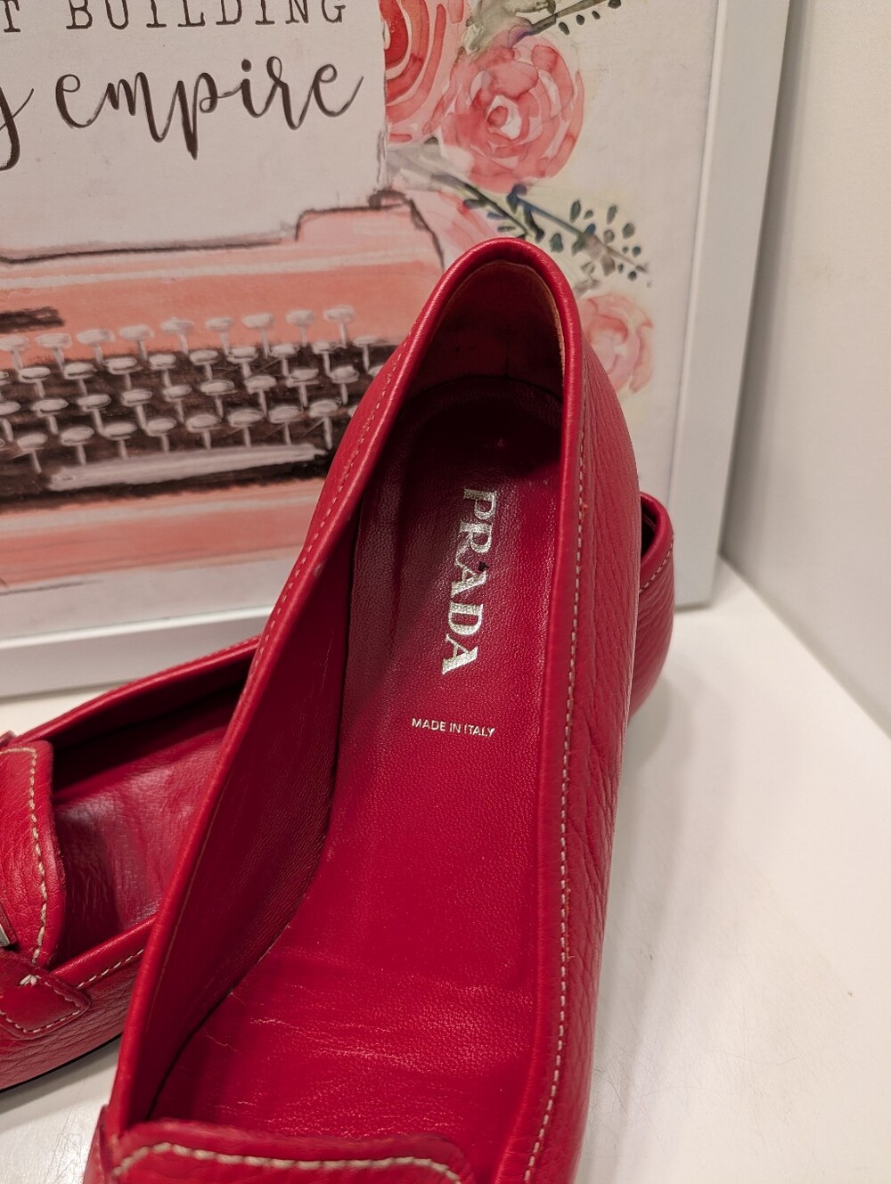 ❤️ Vintage Prada Pebble Leather Slip On Loafers with Metal Logo Bar, 🍒 Red 38.5 - Picture 6 of 16